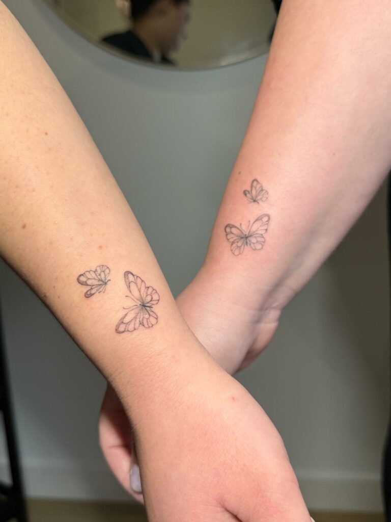 sublimbeauty-tattoo-minimaliste-duo-bras